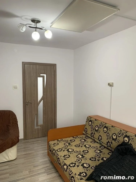 1 camera in zona Girocului