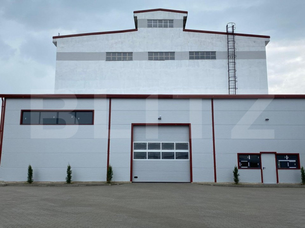 Hala pe nivele, pentru depozitare