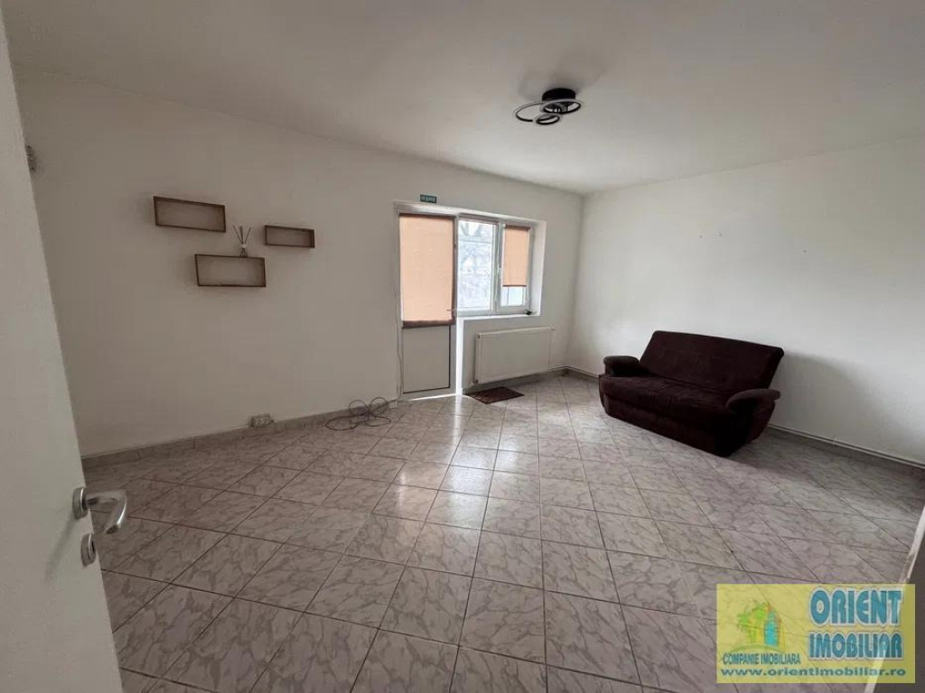 Gara, spatiu comercial, parter, 2 camere, gaze, inchirieri Constanta