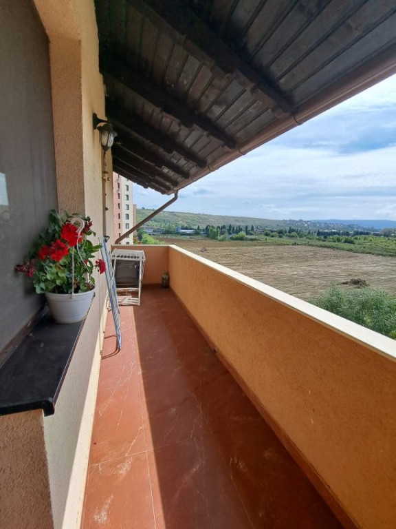 APARTAMENT 3 CAM, DECOMANDAT, 2 NIVELE, GARAJ, BLOC NOU, VIS