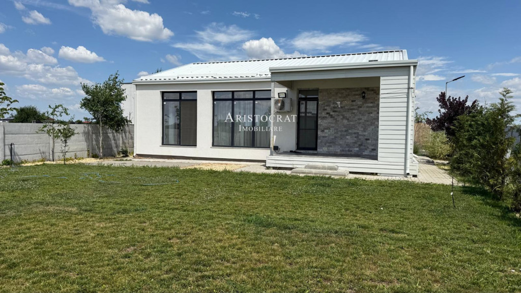 Inchirieri Case / Vile Ostratu