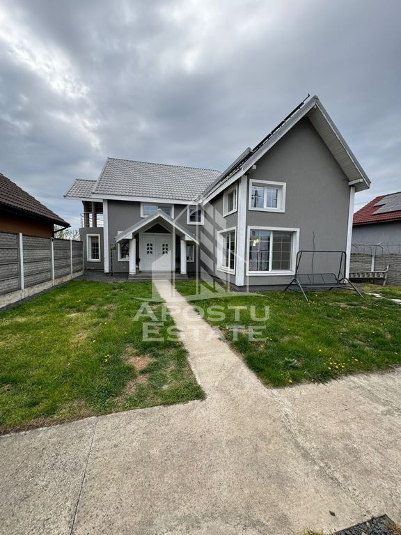 Casa Smart cu 5 camere, panouri fotovoltaice, in Sanmihai...