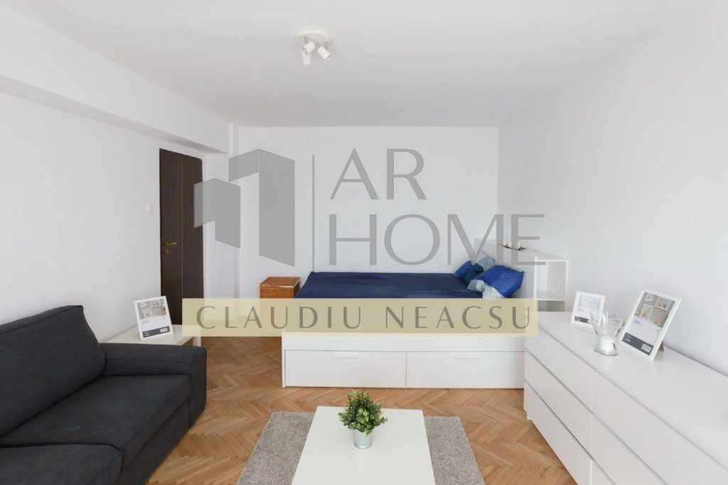 Studio, recent renovat, zona Vest, Ploiesti