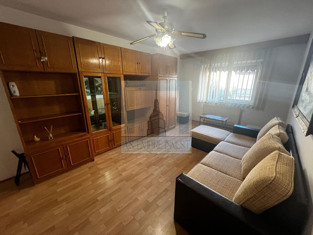 Apartament 2 camere mobilat/utilat - zona Tractorul