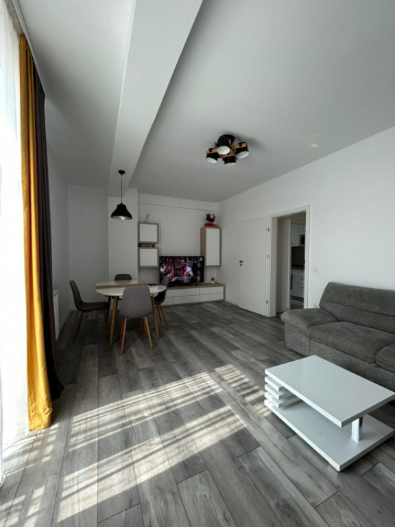 Apartament 2 camere zona Compozitori