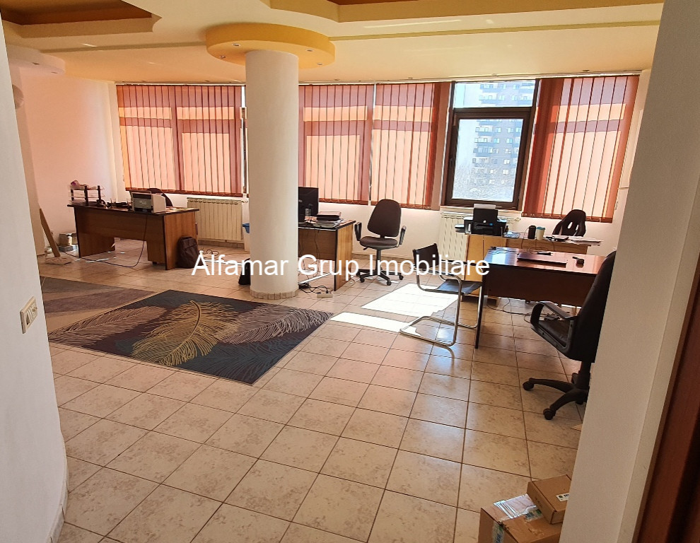 Inchiriere Apartament 3 Camere 100mp, Mall Vitan