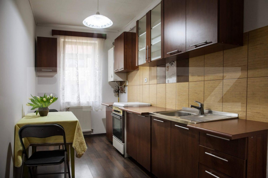 Apartament 1 camera, 38 mp, parcare, zona Florilor