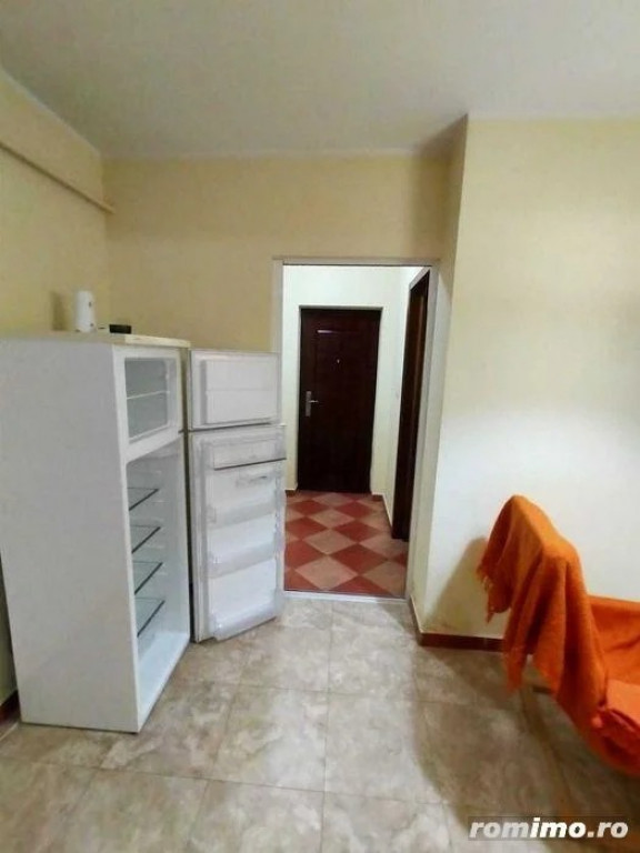 1 camera in zona Take Ionescu