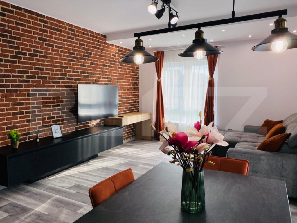 Apartament superb, 60 mp, mobilat lux, parcare, zona strazii