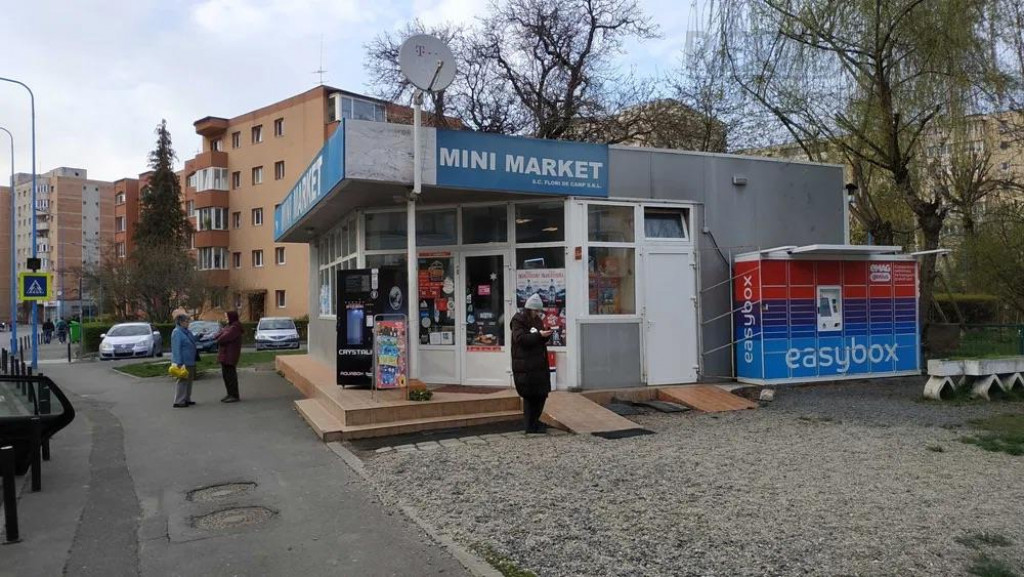 Spatiu comercial cu multiple destinatii