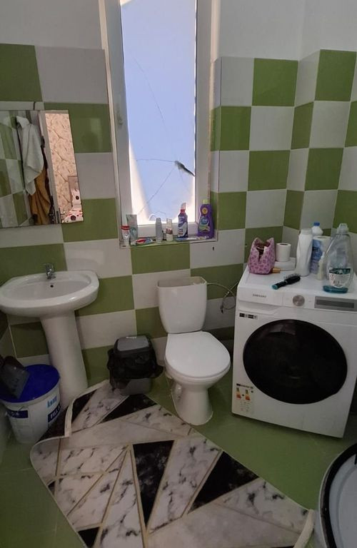 Garsoniera decomandata Sector 4 Alexandru Obregia TVA inclus