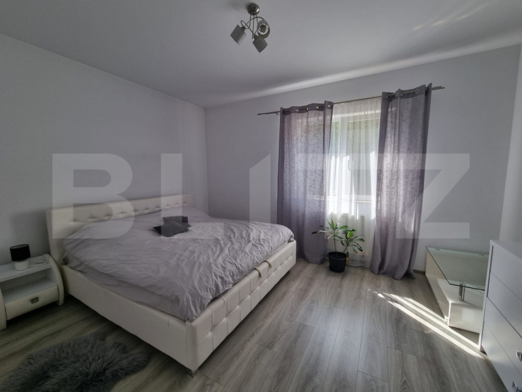 Apartament 3 camere, 84mp, zona Restaurantului Regal