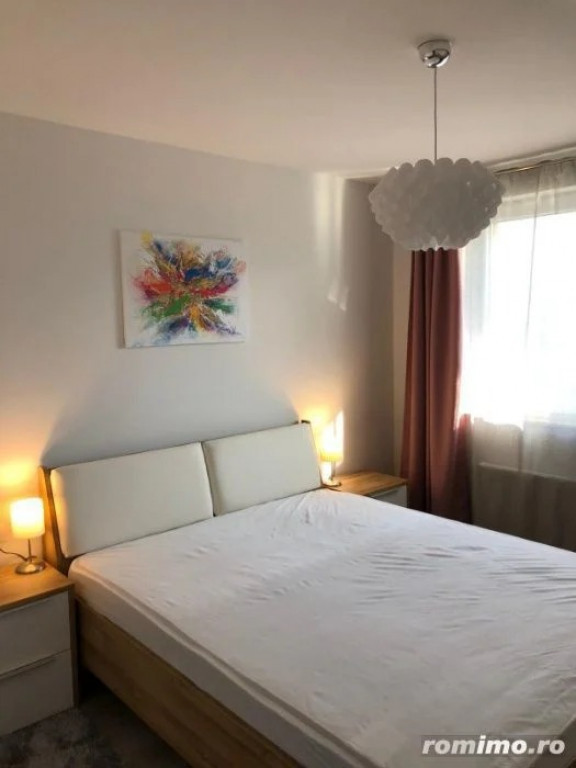 2 camere in zona Dambovita