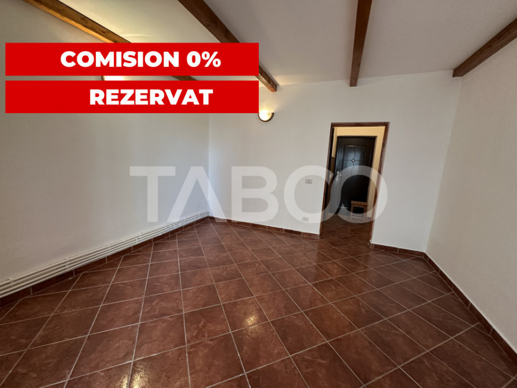 Garsoniera de vanzare 35 mpu etajul 2 in zona Tudor Vladimir