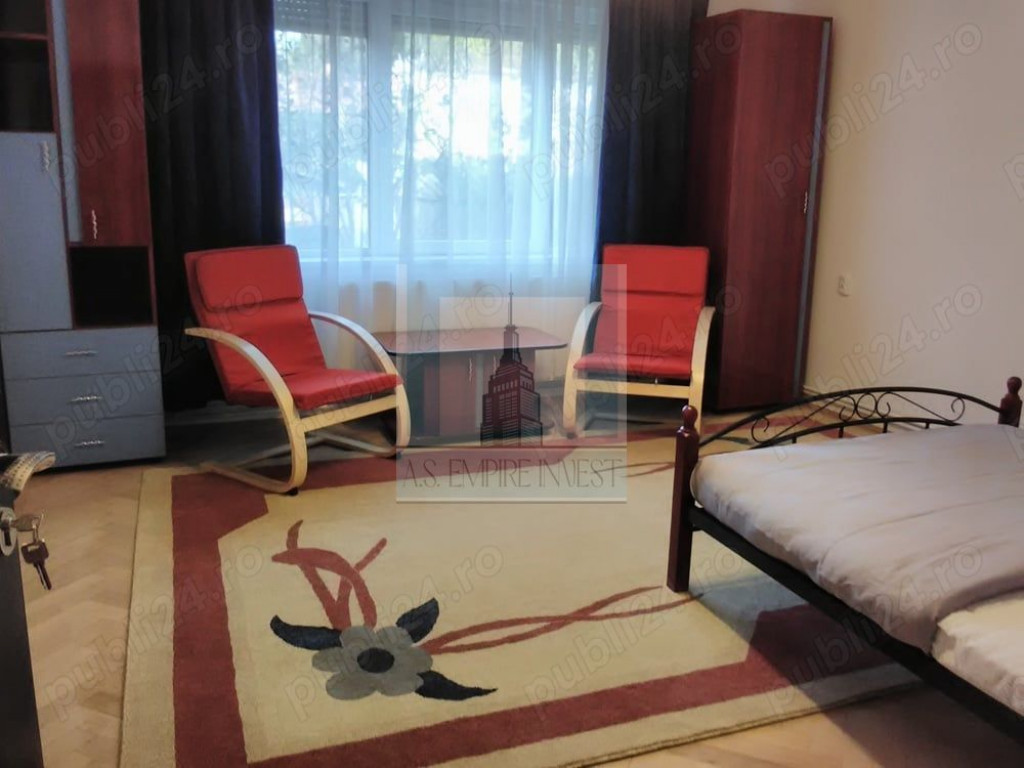 De inchiriat apartament 2 camere in Centrul Istoric