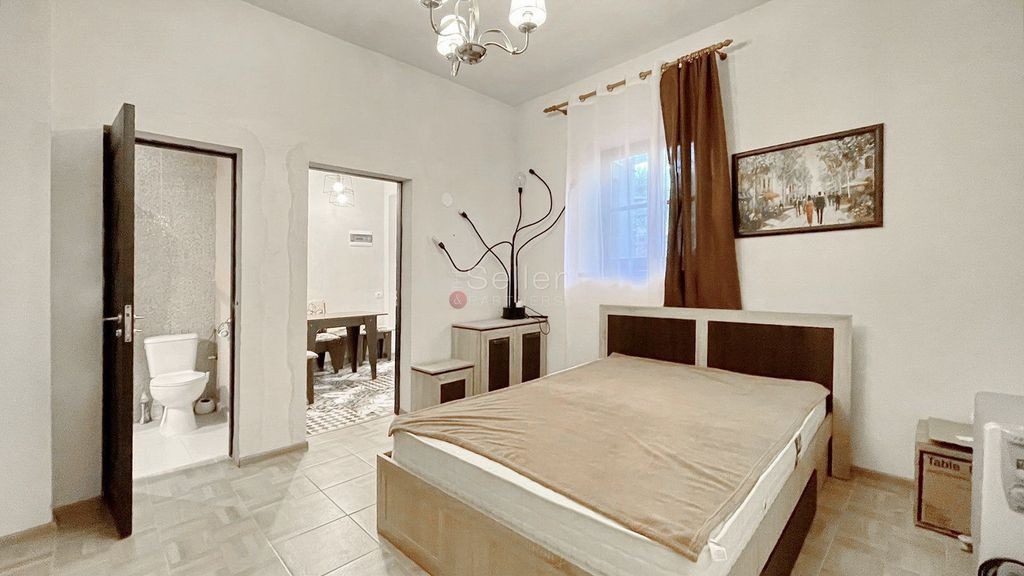 Zona AFI Mall apartament cu curte