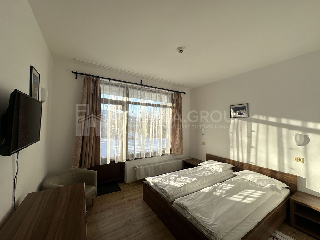 Pensiune cu 10 camere+teren 2371mp, afacere +rezervari ex...