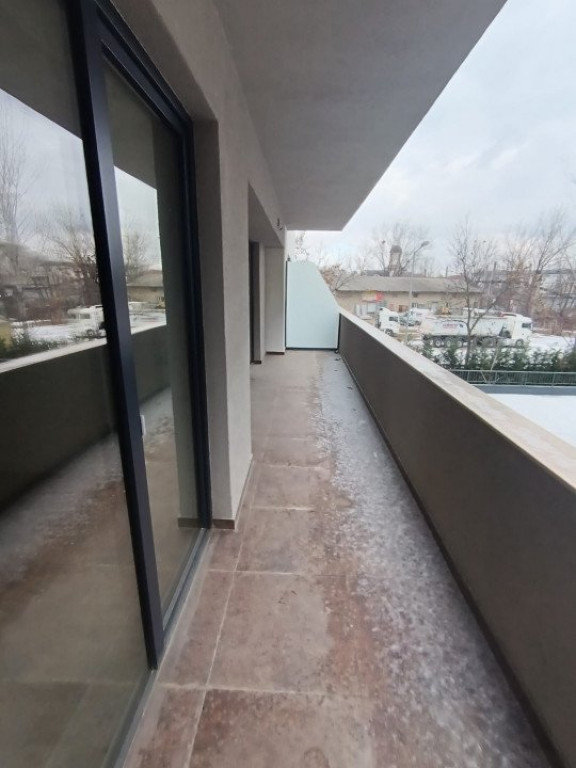 APARTAMENT 2 CAMERE, DECOMANDAT,ETAJUL 1, BLOC CU DOUA LIFTU