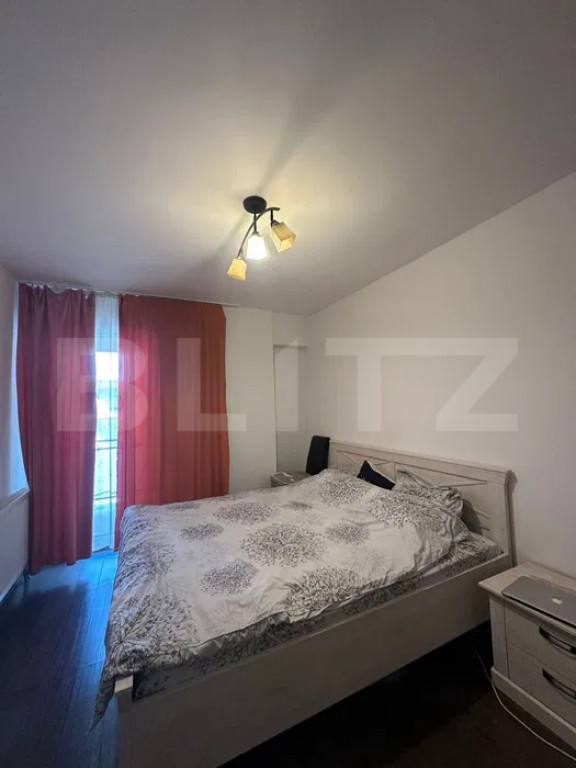 Apartament cu 2 camere, modern, parcare, zona Centrala