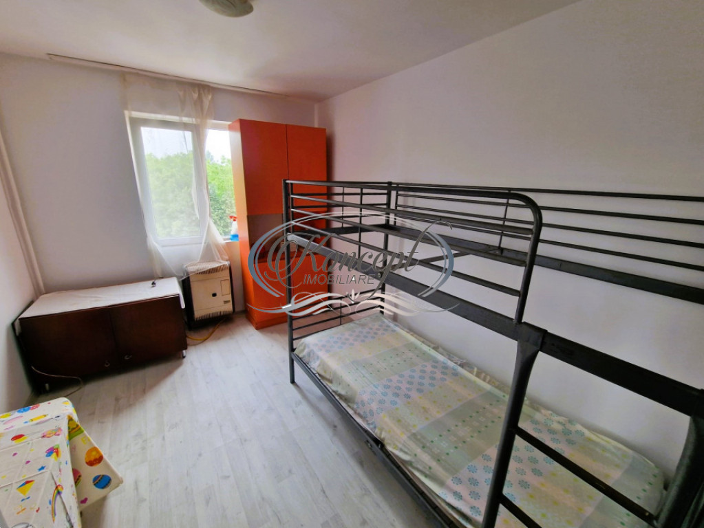 Garsoniera in Dambul Rotund