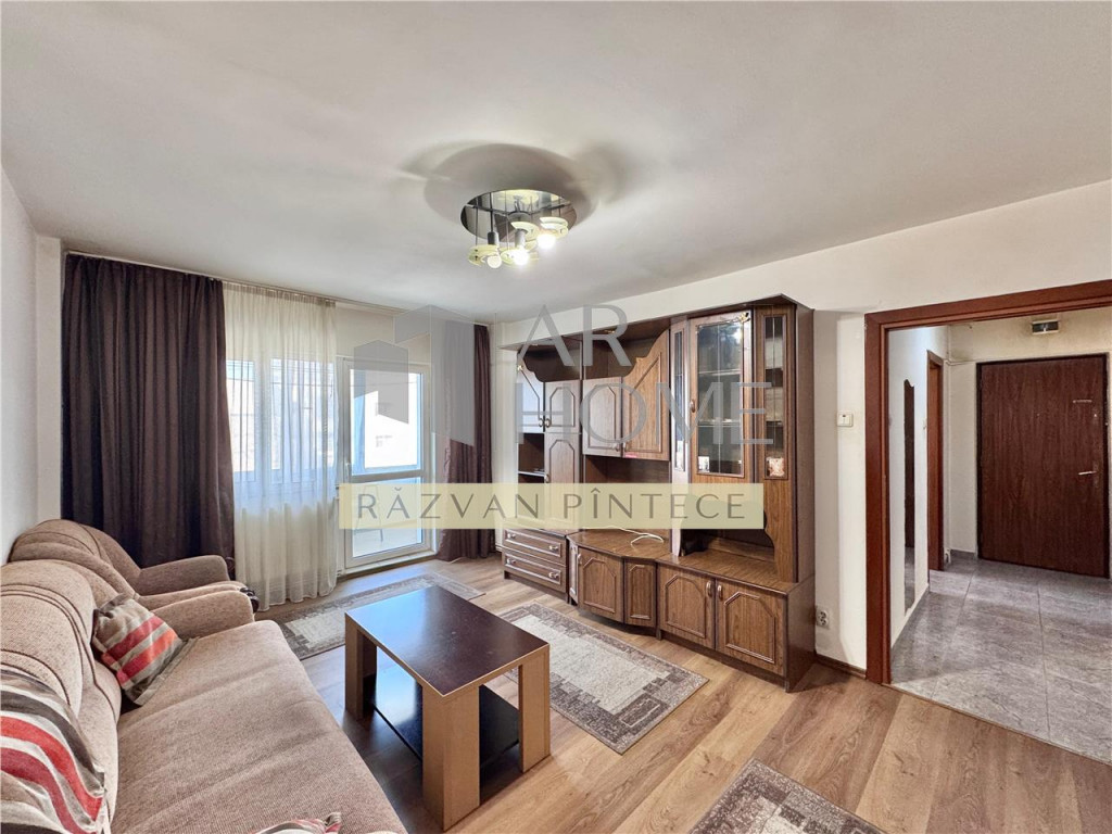 Apartament 3 camere, centrala termica, ultracentral, Ploies