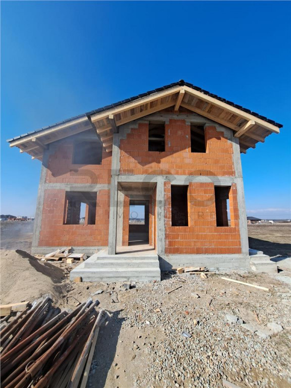 RECO casa la rosu Cihei