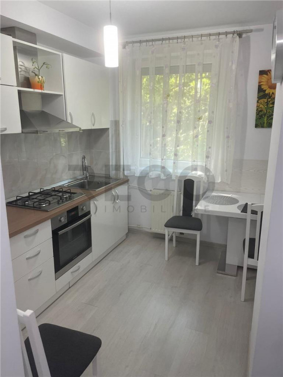 RECO Apartament de inchiriat zona Rogerius