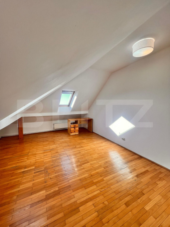 Apartament 2 camere, 64 mp, zona Strand