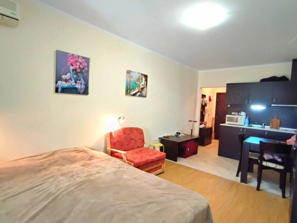 1 camera in zona Modern