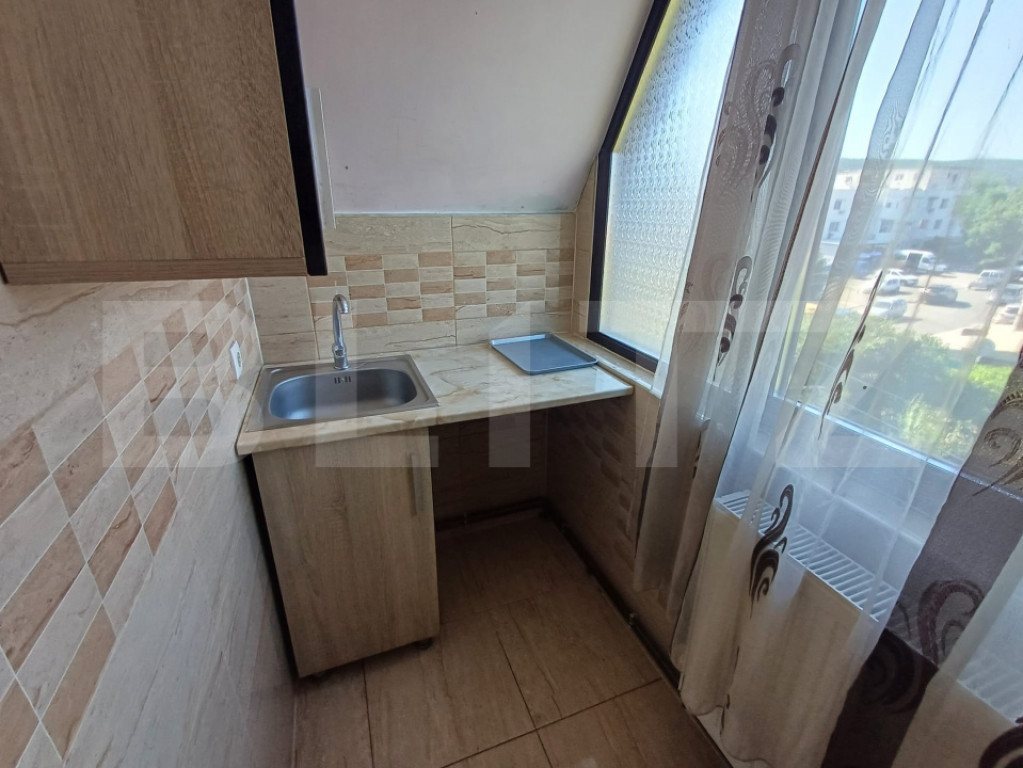 Garsoniera de inchiriat, 30 mp, confort 1, zona Lotrulu