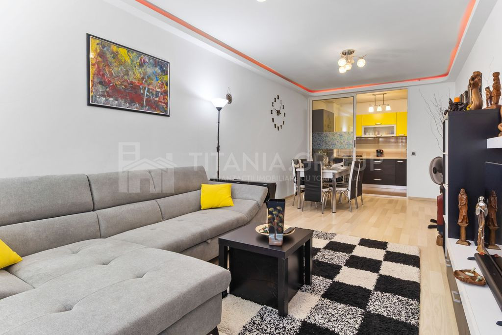 Apartament 3 camere modern, loc de parcare + boxa, Isaran...