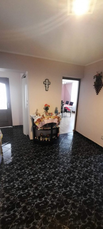 Moftinu Mic, 4 camere, etaj 2