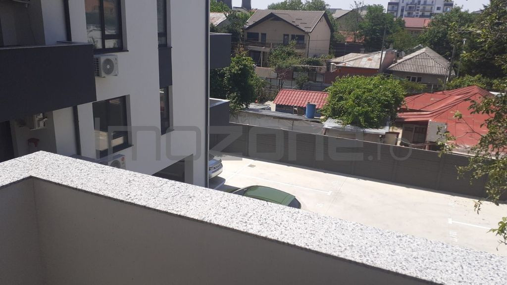 Apartament cu 2 camere Berceni- str Arcadiei, loc parcare...