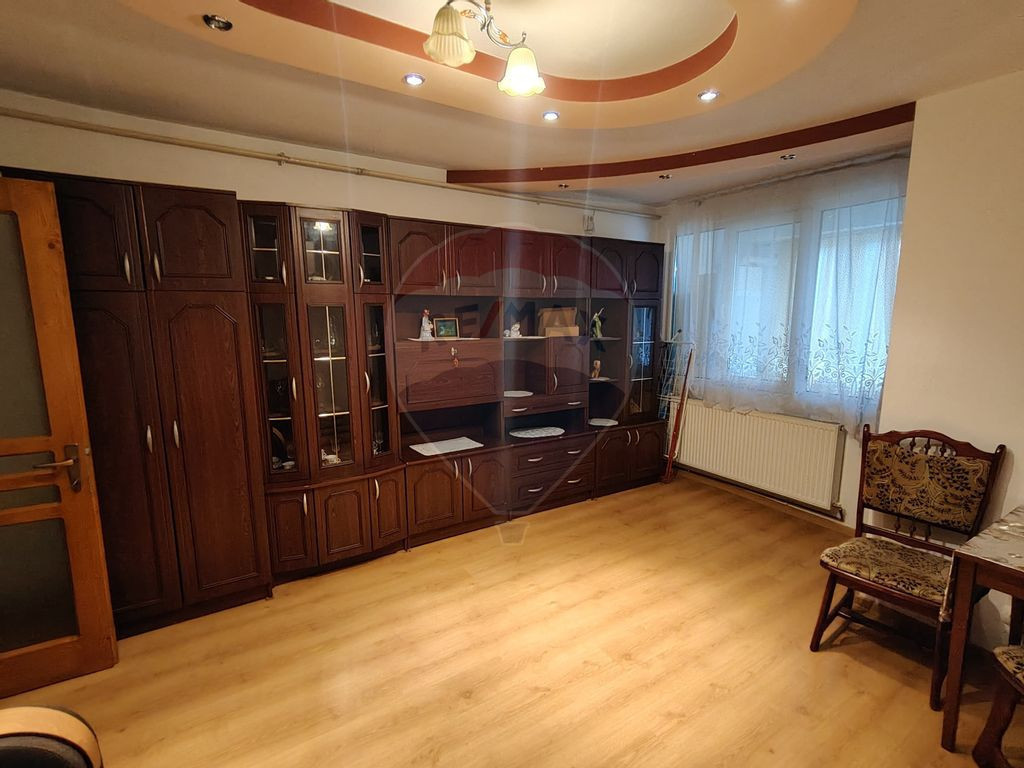 Apartament cu 1 camera de închiriat pentru cuplu