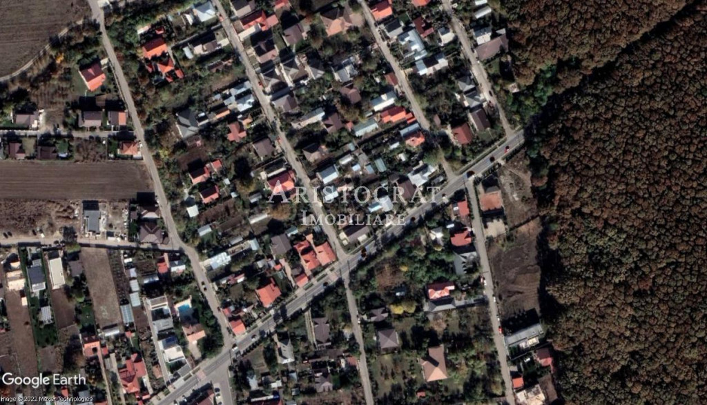 Vânzare teren intravilan construibil în Corbean