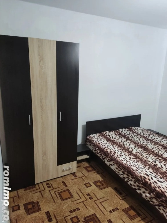 2 camere in zona Medicinei