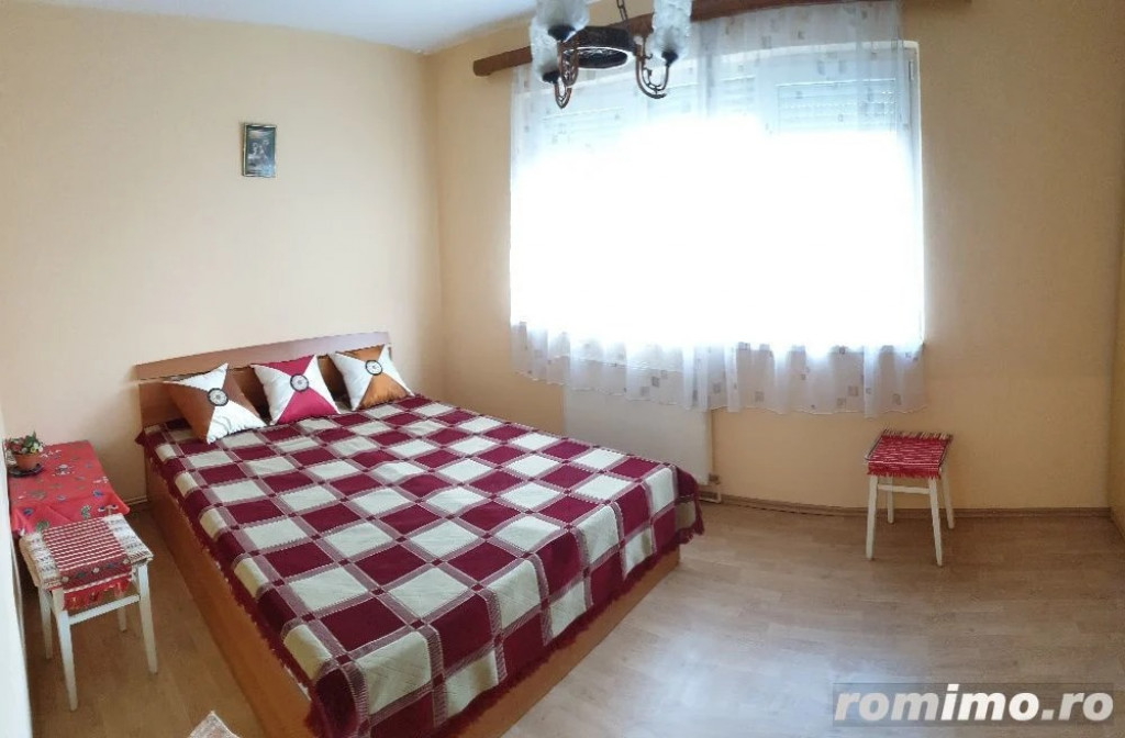 2 camere in zona Dambovita