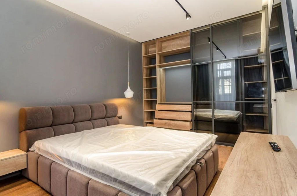 2 camere in zona Girocului