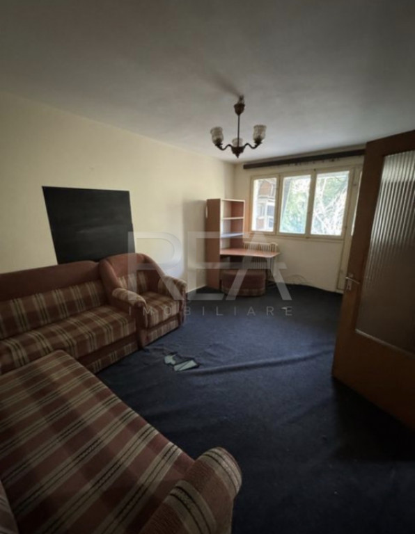 2 camere 3/10, Drumul Taberei-Favorit.