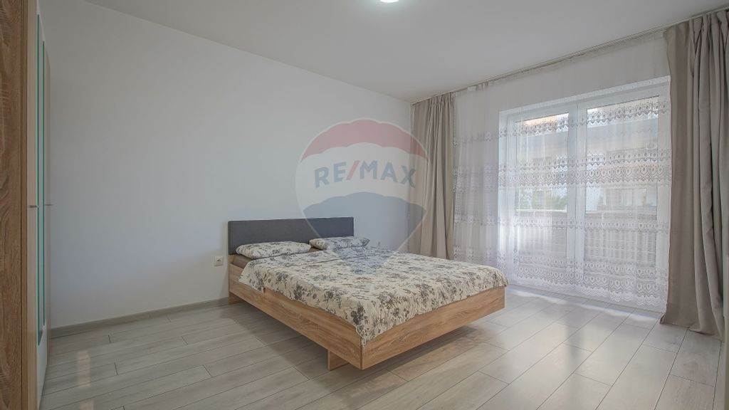 REZERVAT| Apartament cu 3 camere parter inalt|loc de parc...