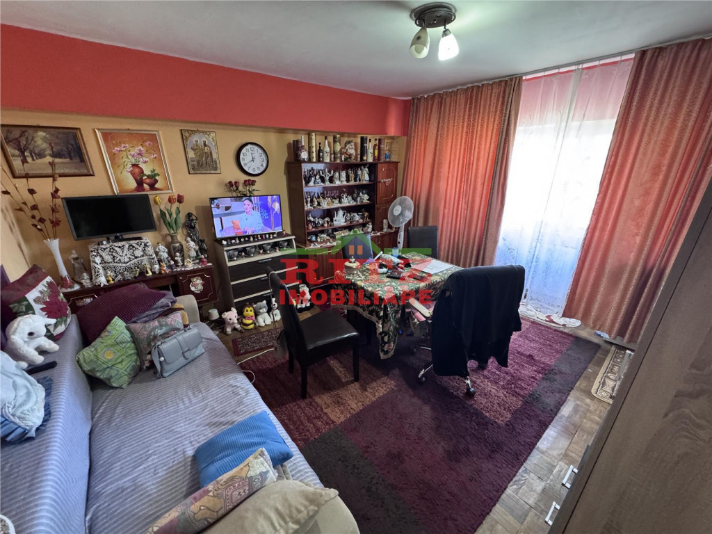 Nou! Garsoniera S=32 mp, et. 8, bdl. A.I. Cuza!