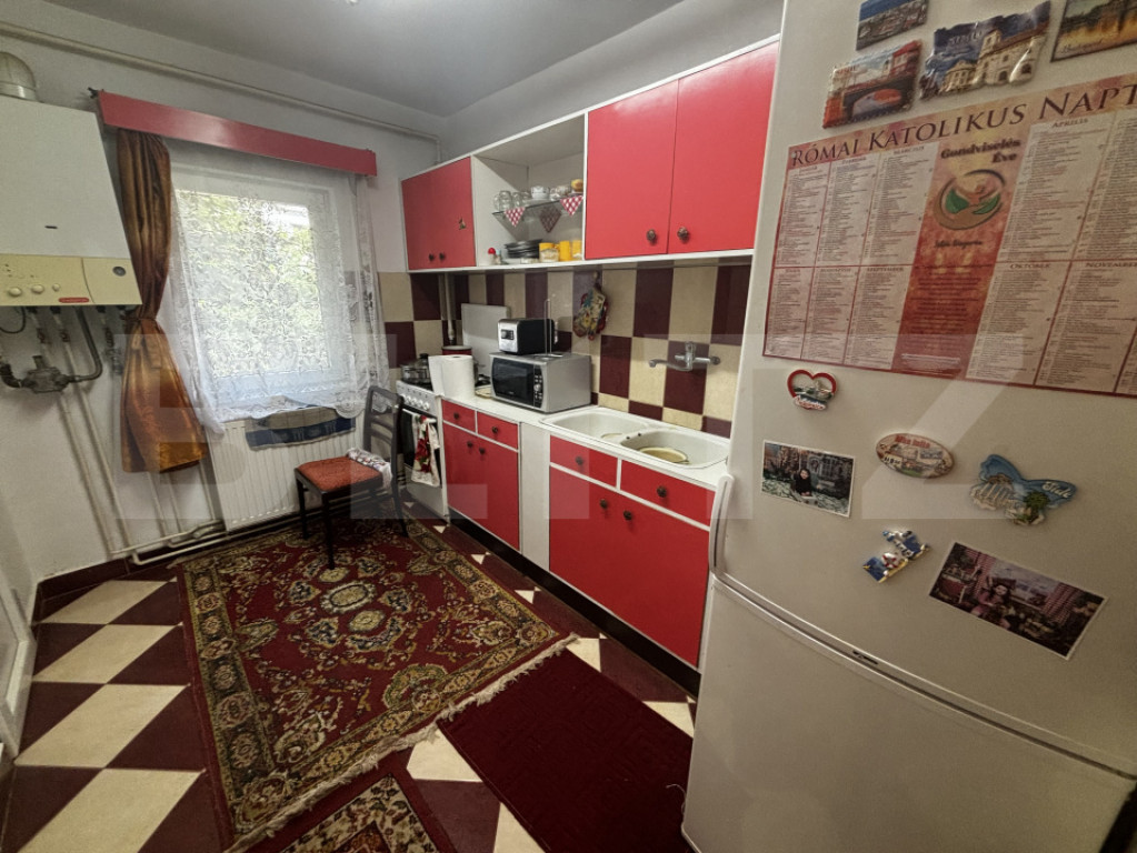Apartament de vanzare, cu 2 camere, zona Micro 16