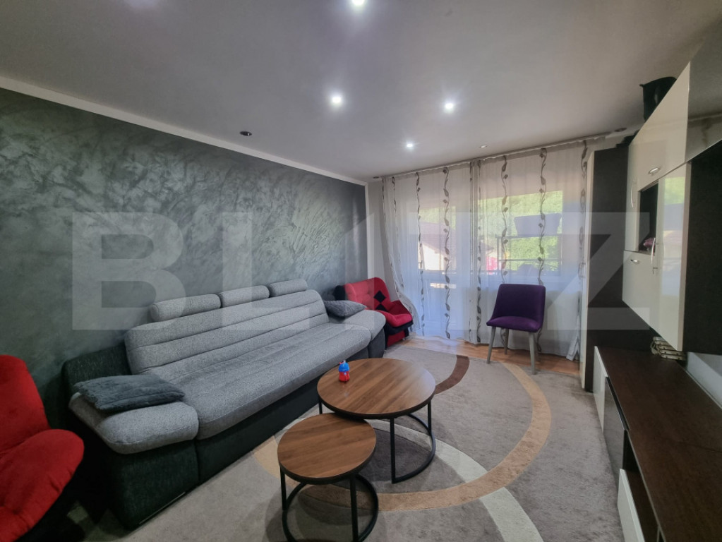 Apartament 3 camere, decomandat, 64mp, zona Primaria Baciu