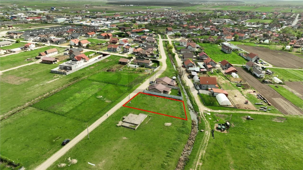RECO Teren intravilan in Osorhei 1000mp