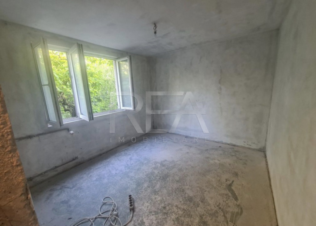 2 camere 2/10, Drumul Taberei-Parc Moghioros.