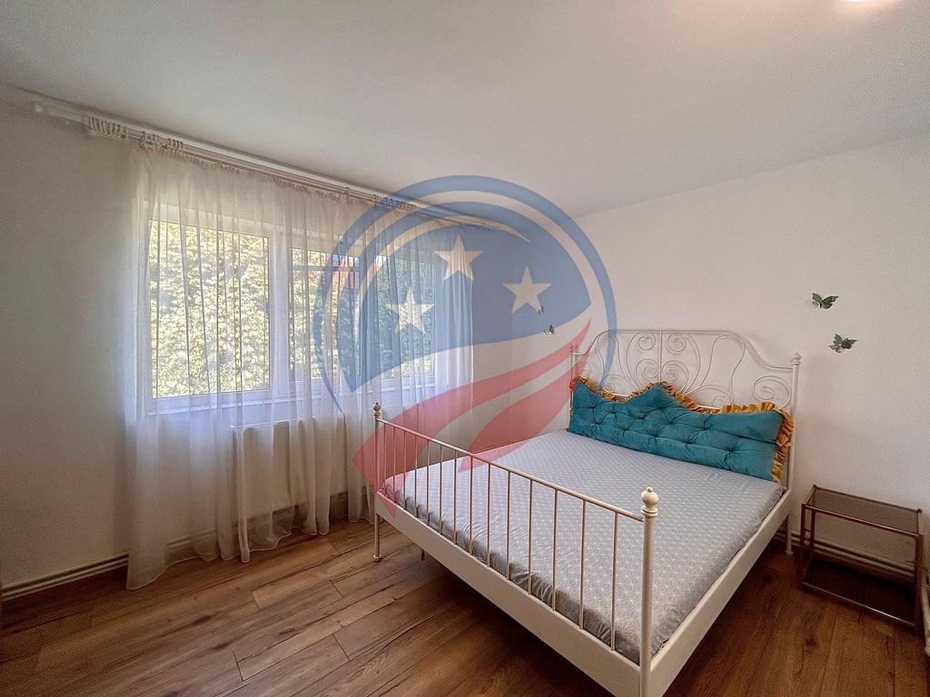 Apartament cu 3 camere dcomandat de inchiriat Petre Ispir...