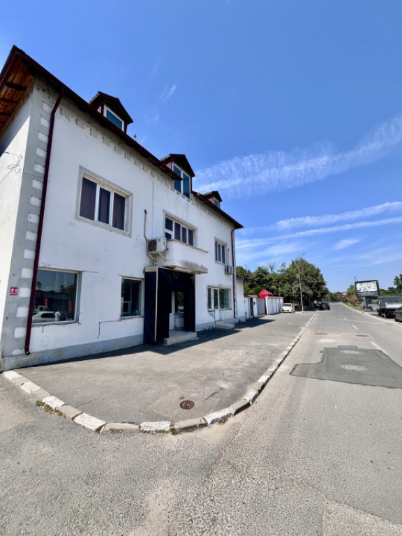 Spatiu industrial de inchiriat-Pretabil productie/depozitare