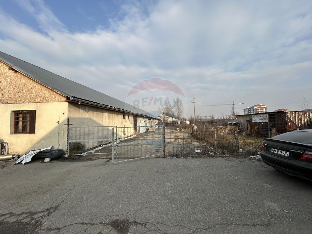 Spațiu industrial de 350mp de închiriat în zona Nord-Est