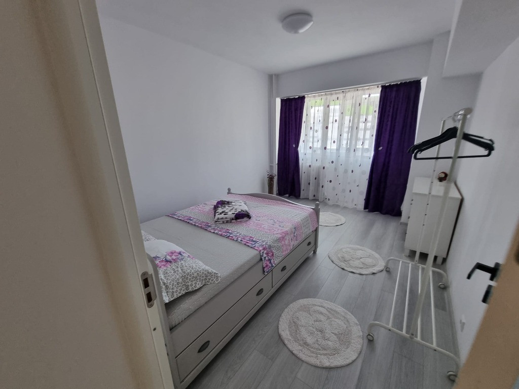 Vanzare 2 Camere Pantelimon Mega Mall, decom, et. 4/11