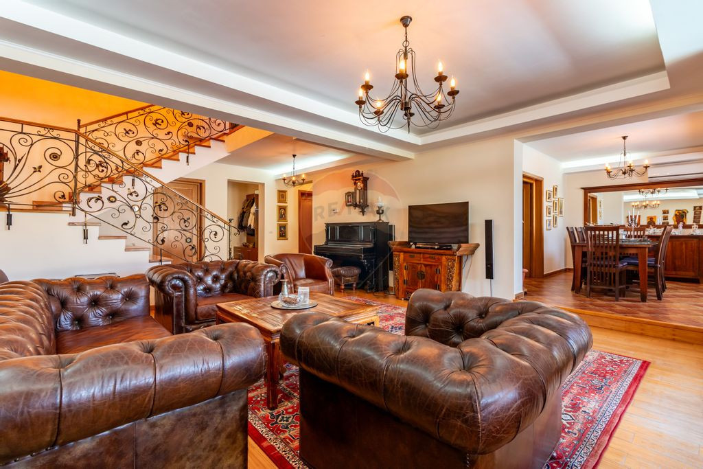 Casă / Vilă in Corbeanca, pe strada Laguna Albastra, la...